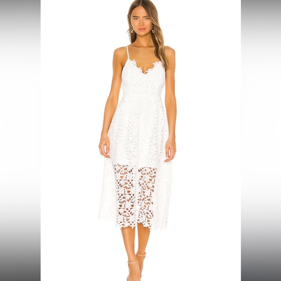Astr Dresses & Skirts - ASTR Lace A Line Midi Dress